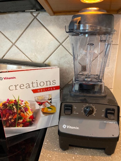 Vitamix Creations II 64-oz 13-in-1 Variable-Speed Blender w/Book - Black