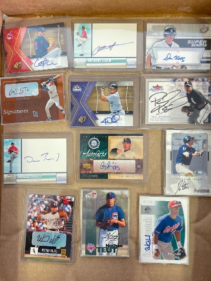 Group of Baseball Cards - Early 2000s