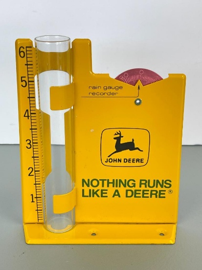 Metal John Deere Rain Gage