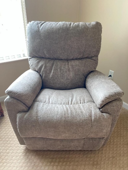 Lazy Boy Power Recliner