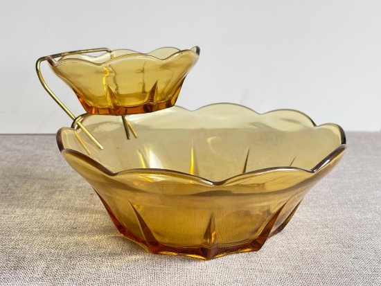 Vintage Glass Chip and Dip Bowl