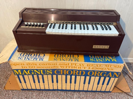 Magnus Cord Organ