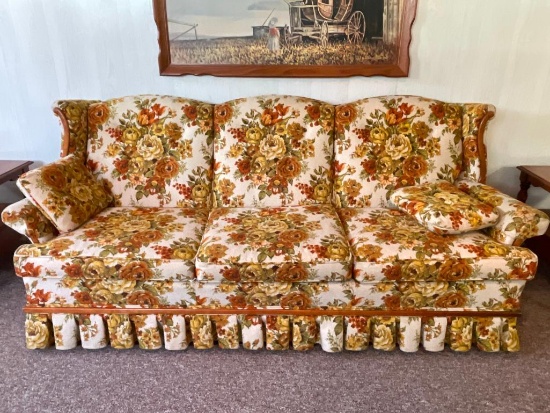 Vintage Floral Print Couch
