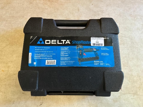 Delta Shopmaster Brad Nailer in Plastic Carry Case