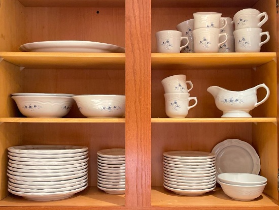 Set of Pfaltzgraff Dishes