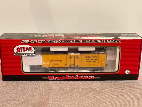 Atlas Model RR Co. Ho Train Car
