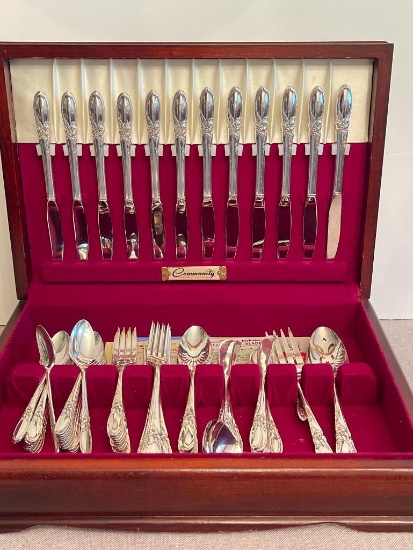 Community Silver Plate - Service for 12
