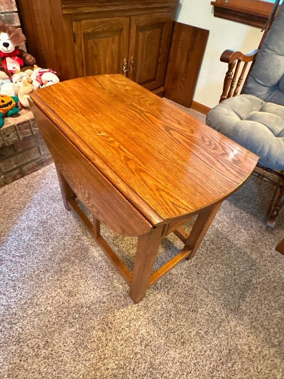 Vintage Drop Leaf End Table