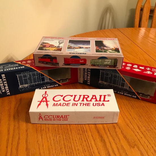 Group of 4 Model Train Cars