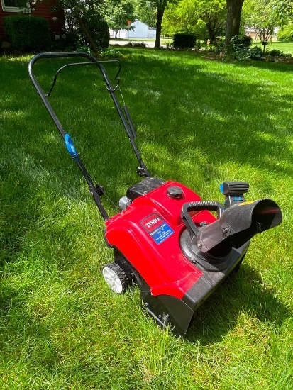Toro 38473 Snow Blower