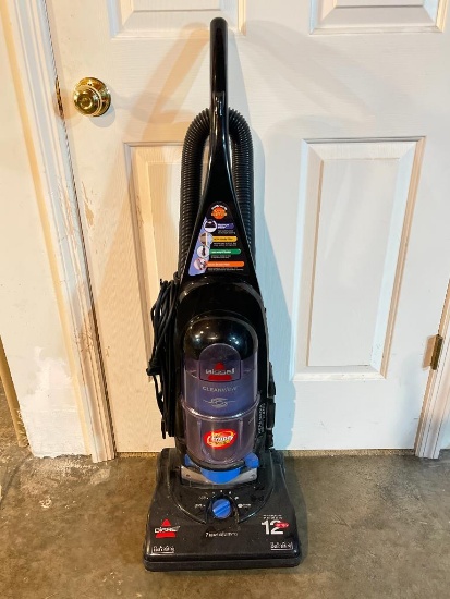 Bissel Vacuum Cleaner