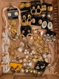 Vintage Costume Jewelry Lot