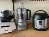 Kitchen Appliance Lot