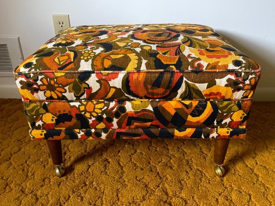 Vintage MCM Kroehler Avant Designs Ottoman