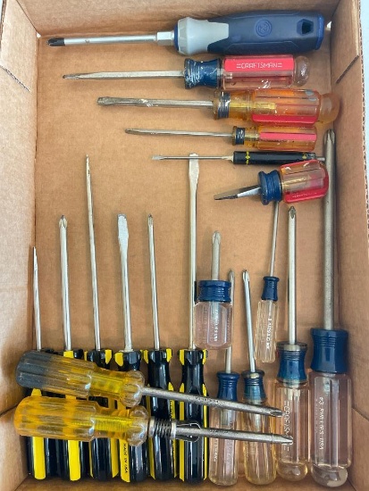 Mixed Lot of Screwdrivers