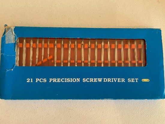 21 Piece Precision Screw Driver Set