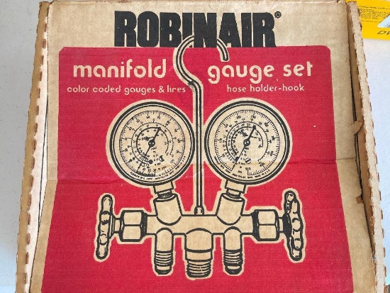 Robinair Manifold Gauge Set