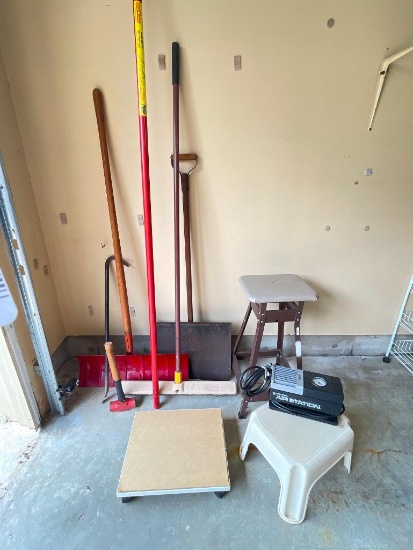 Garage Lot