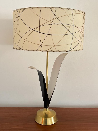 Vintage MCM Tulip Lamp