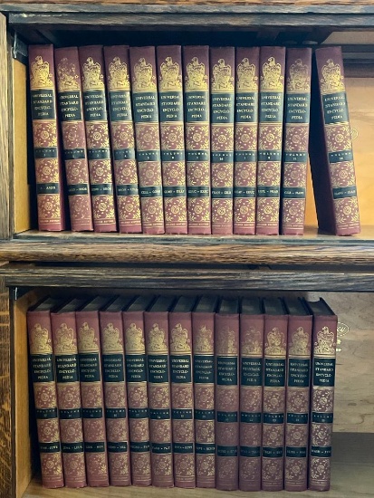 Set of Universal Standard Encyclopedias (1955)