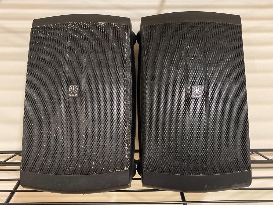 Pair of Yamaha Speakers