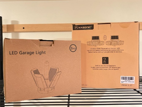 Mixed Pair of LED Security Lights - New in Box