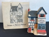 Department 56 - Dickens' Village Series - Shops of Dickens Village