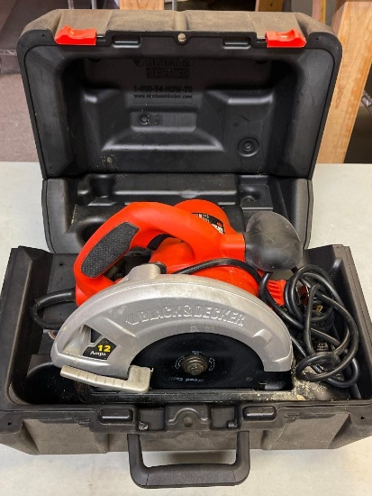 Black and Decker Circular Saw