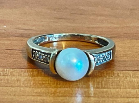 10k Gold Ring (2.6 grams)