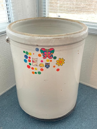 Large Crock