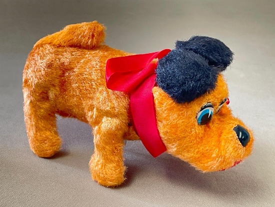 Vintage Wind Up Sniffing Dog
