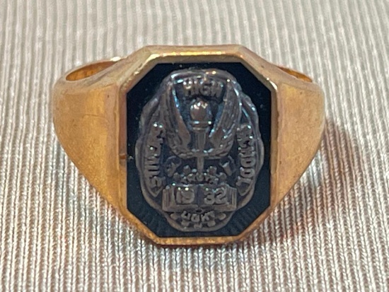 10K Gold Ring (6.5 grams)