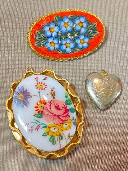 Group of Vintage Lockets and Brooches