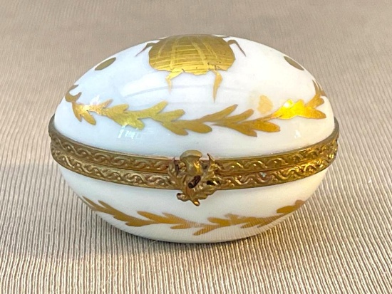 Small Vintage Limoges Porcelain Trinket Box