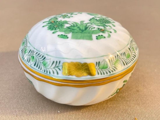 Hand Painted Herend Hungary Porcelain Trinket Box