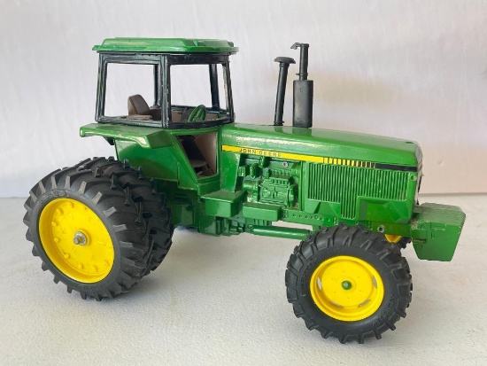 Metal John Deere Toy Tractor