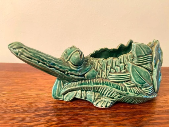 Vintage McCoy Ceramic Alligator Planter
