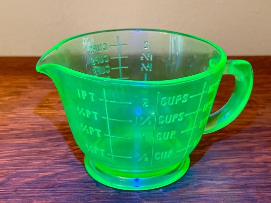 Vintage Uranium Glass Measuring Cup