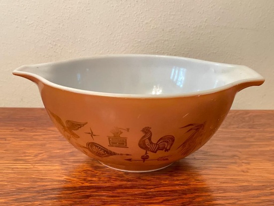 Pyrex "Early American" 1 1/2 Qt. Mixing Bowl