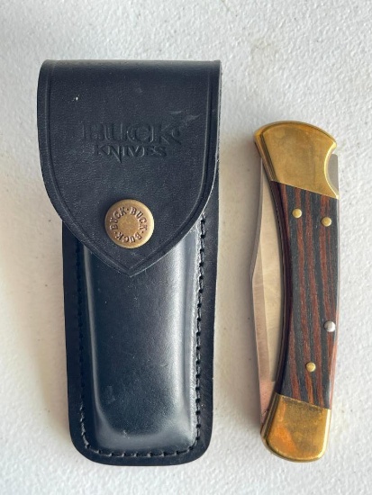 Buck Knife with Leather Sheath