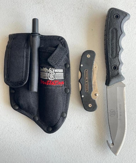 Smith & Wesson Knife and Pocket Knife Combo with Belt Loop Sheath