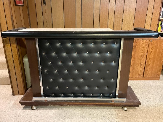 Vintage MCM Free-Standing Bar