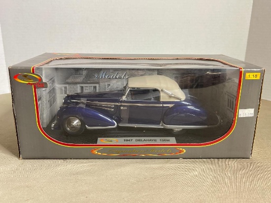 Die Cast Car (1:18 Scale) - Signature Models '47 Delahaye 135M