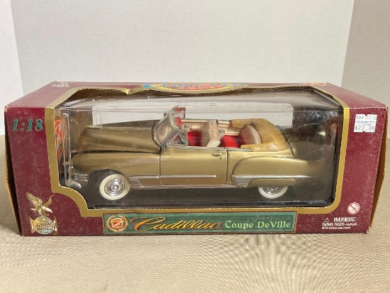 Die Cast Car (1:18 Scale) - Road Legends '49 Cadillac Coupe DeVille