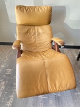 Leather Zero Gravity Chair