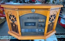 Reproduction Radio with Turn Table