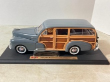 Die Cast Car (1:18 Scale) - Maisto 1948 Chevy Fleetmaster Woody