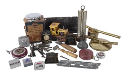 Miscellaneous Box Lot