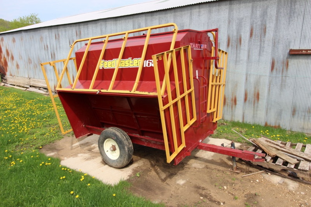 Tarter Feedmaster Farm Machinery Implements Livestock Supplies