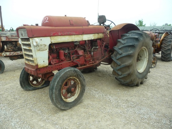 INTERNATIONAL WHEATLAND 660LP